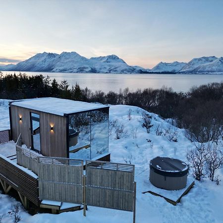 Wonderinn Arctic Utstrand Extérieur photo