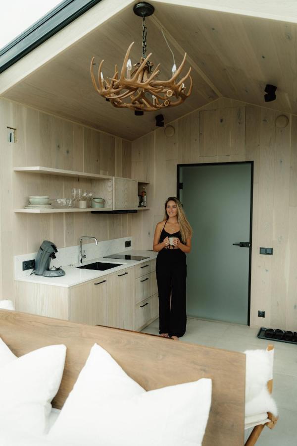 Wonderinn Arctic Utstrand Extérieur photo