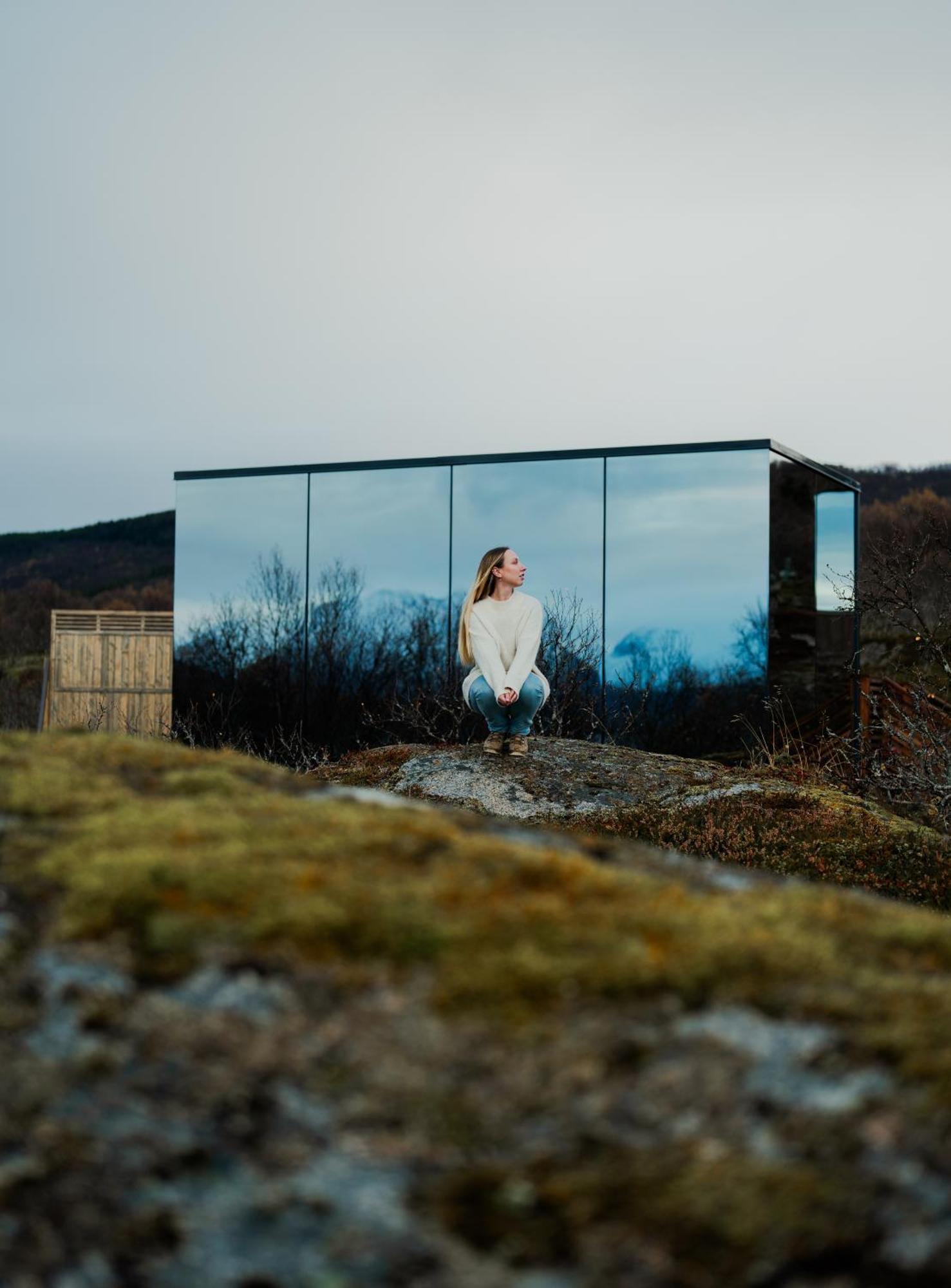 Wonderinn Arctic Utstrand Extérieur photo